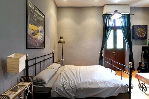 Eclectic Aparthotel
