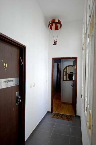Eclectic Aparthotel
