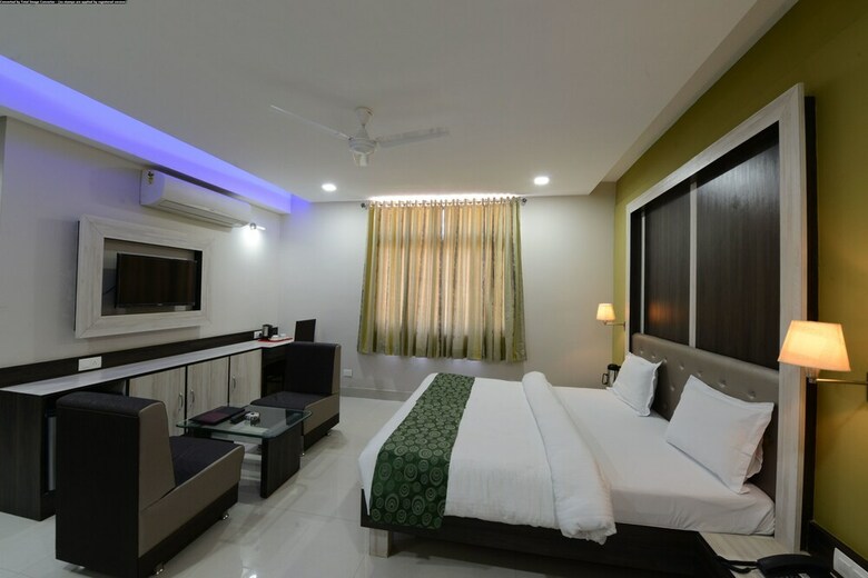 Hotel Heeralal