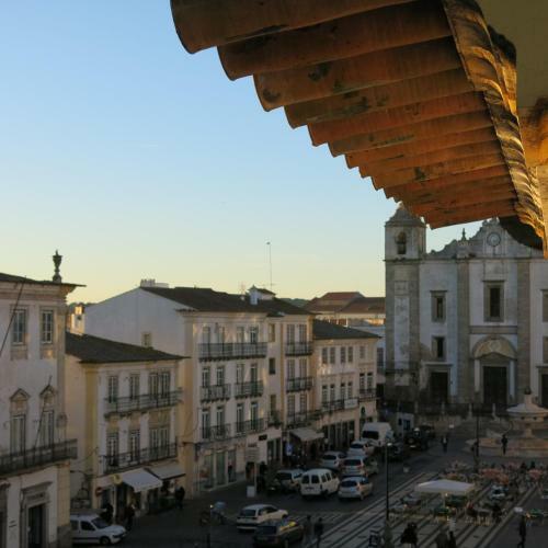 Hostal Evora Inn Chiado Design