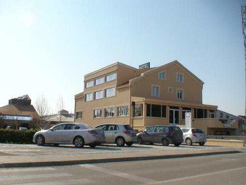 Hotel Bambis