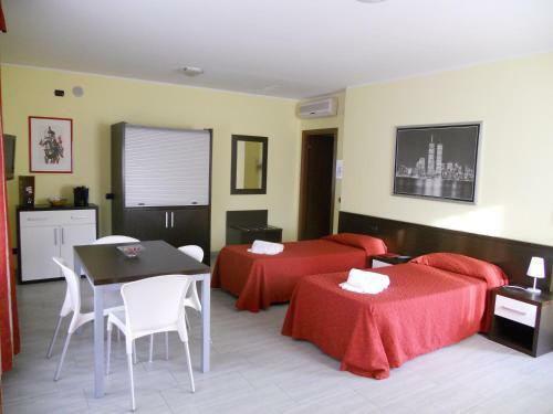 Hostal Residence San Prospero