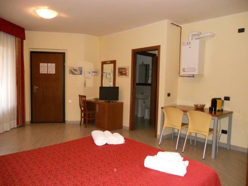 Hostal Residence San Prospero