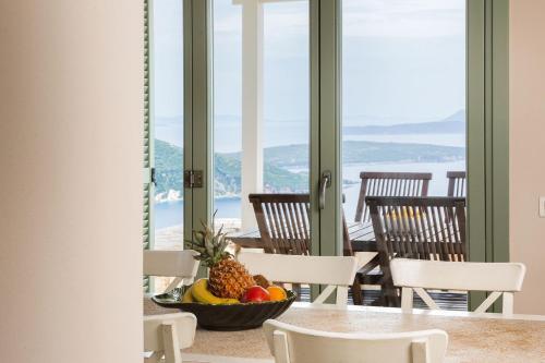 Urania Luxury Villas