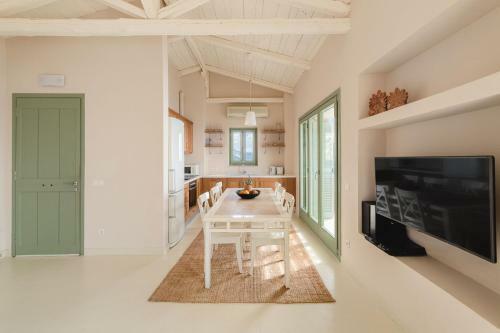 Urania Luxury Villas