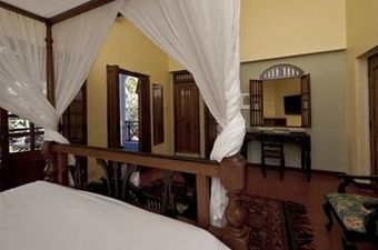 Hotel Presa Di Goa