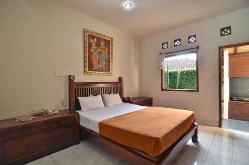 Hostal Taman Ayu 212