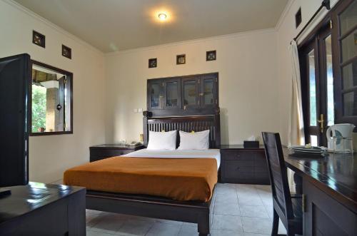 Hostal Taman Ayu 212