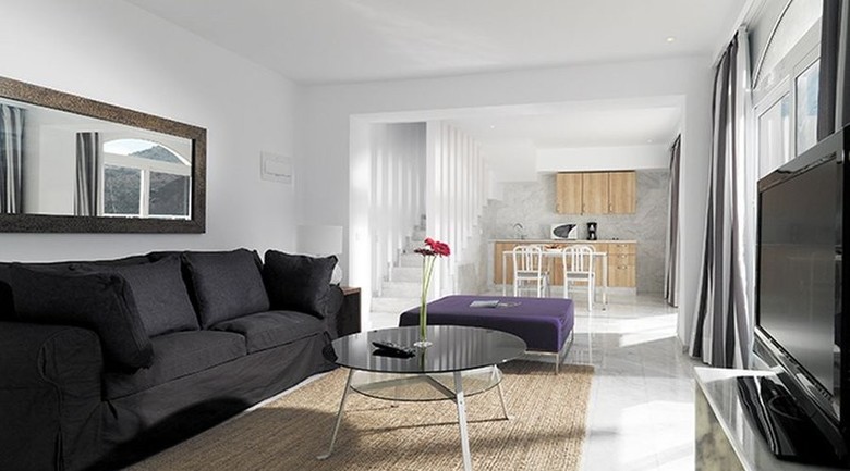 Apartamentos Marina Bayview - S�lo Adultos