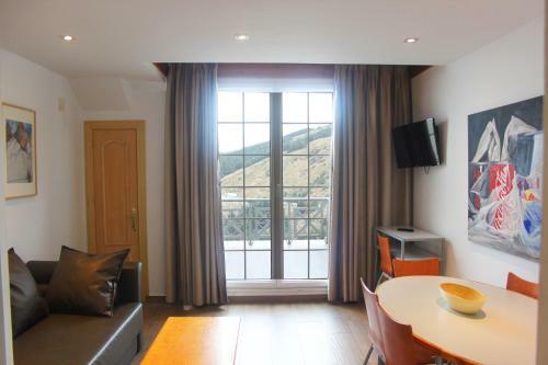 Ghm Plaza Apartamentos