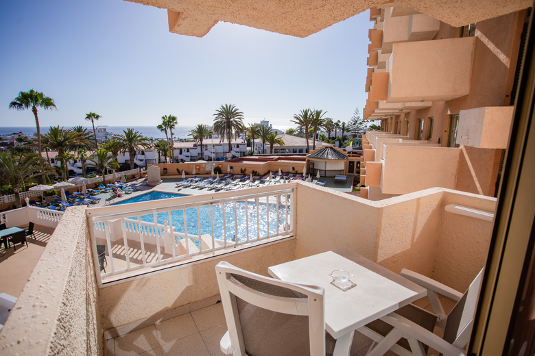 Apartamentos Caribe