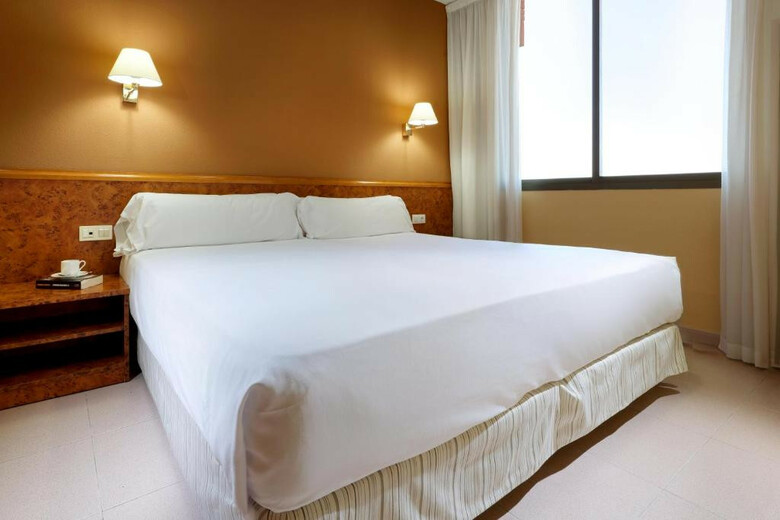 Hotel Hesperia Sant Joan Apartments