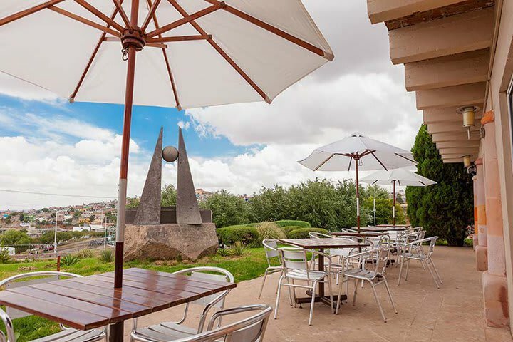 Aparthotel Parador (.)