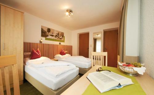 Hostal Pension Pitze