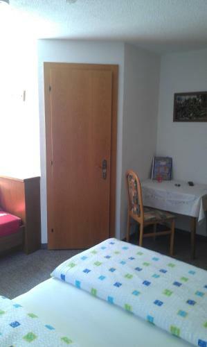 Hostal Pension Pitze