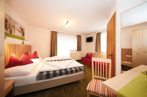 Hostal Pension Pitze