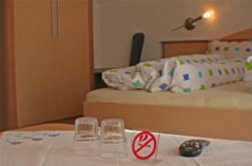 Hostal Pension Pitze
