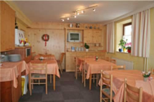 Hostal Pension Pitze