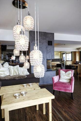 Hotel Alpenfriede