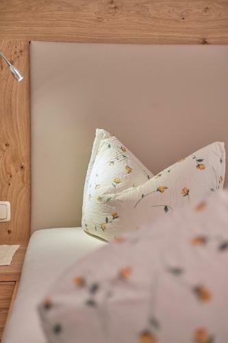 Hostal Hotel Garni Sch�nblick