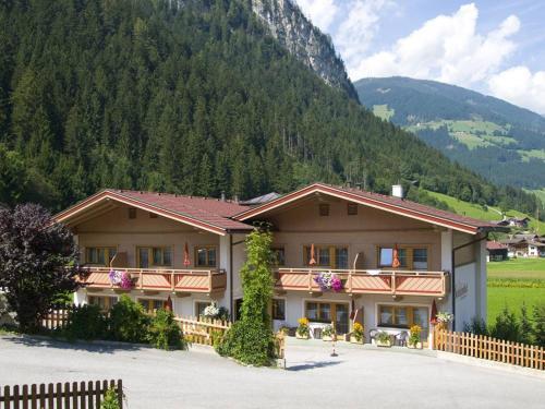 Alpin-hotel Schrofenblick
