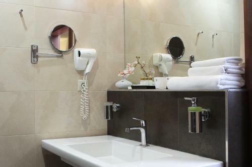 Graf Orlov Hotel