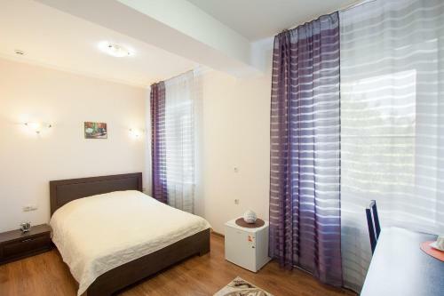 Piramida Hotel
