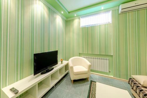 Voyage Hall Apartment