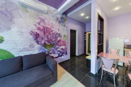 Voyage Hall Apartment