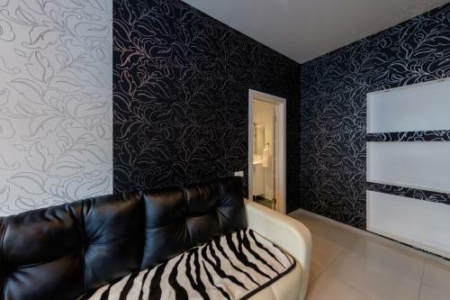 Voyage Hall Apartment