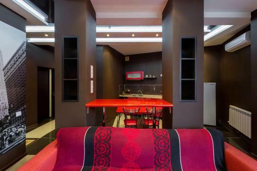 Voyage Hall Apartment