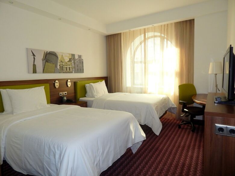 Hotel Hampton By Hilton Samara