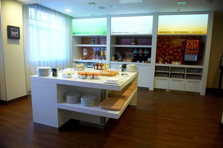 Hotel Hampton By Hilton Samara