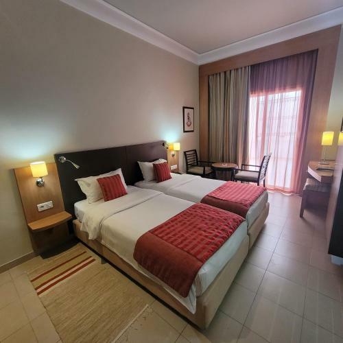 Hotel Tiba