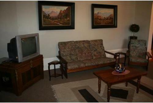 Hostal Karoopark Guest House