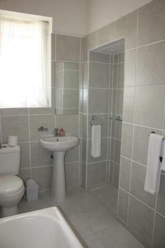 Hostal Karoopark Guest House