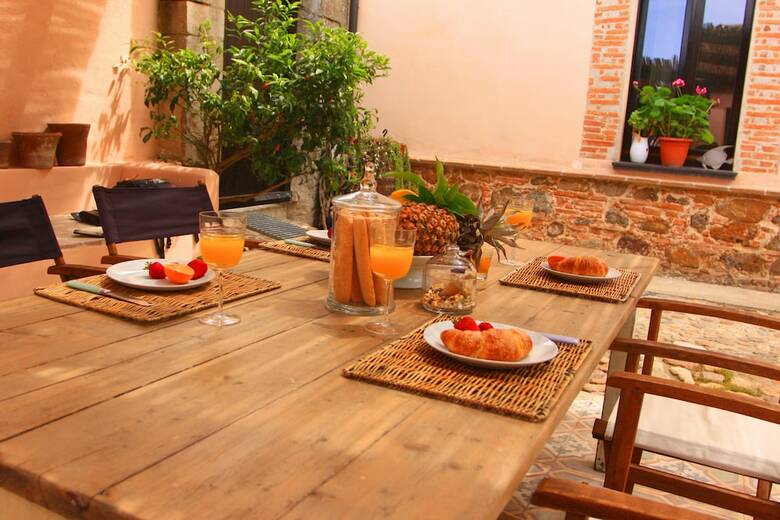 Bed & Breakfast Is Scabas
