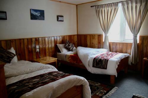 Panorama Lodge And Restaurant