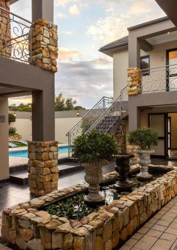Hostal Stone Olive