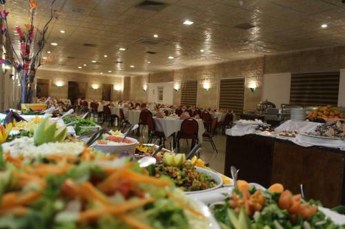 Edom Hotel