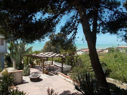 Holiday House Torre Di Manfria