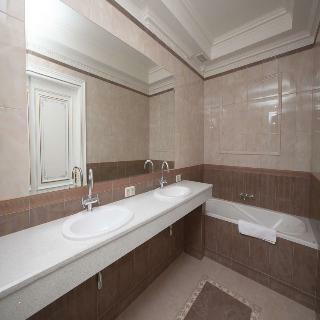 Razumovsky Business Club Hotel