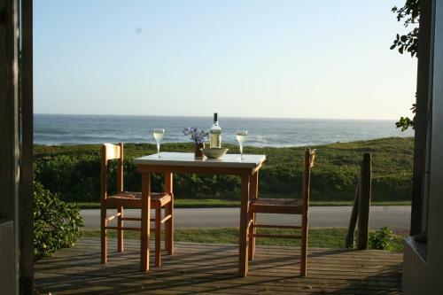 Hostal Pebbles Beach Cottage