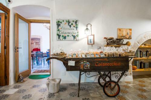 Hostal Tenuta Colavecchio B&B