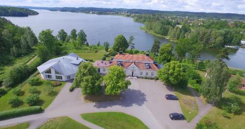 Liljeholmen Herrg�rd Hostel