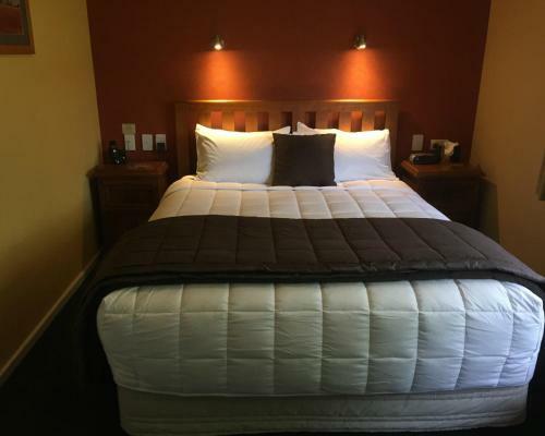 Hotel Lake Roxburgh Lodge