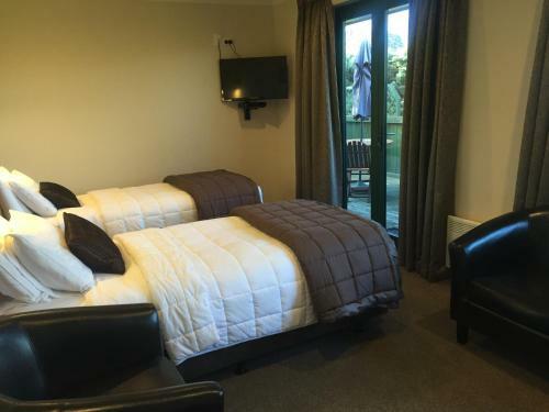 Hotel Lake Roxburgh Lodge