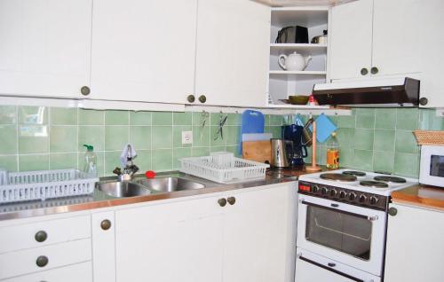 Holiday Home B�lerud Lillsj�k�rr �lgar�s