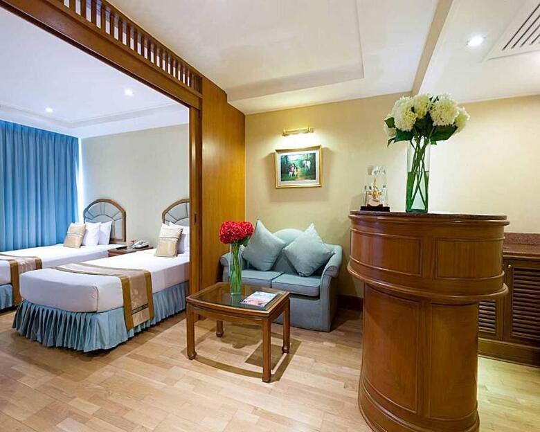 Windsor Suites Hotel
