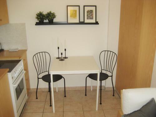 Lykavitos Apartments